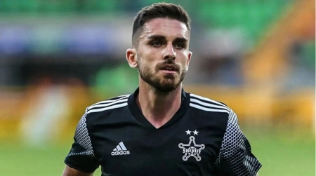 تراکتور جانشین آلوز را پیدا کرد؛ تی‌تی‌ها به دنبال ستاره قهرمان آلبانی