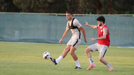 انتظار  ذوبی‌ها برای رونمایی از زایموویچ