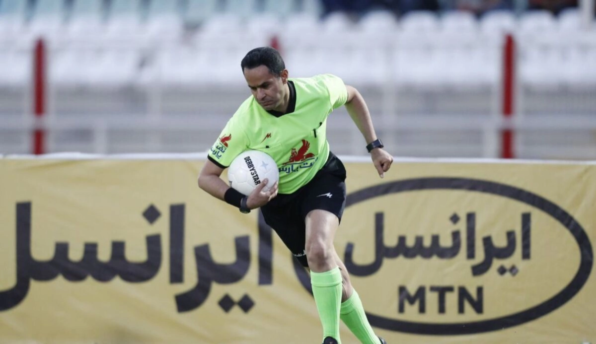 اعلام اسامی داوران بازی‌های فردا؛ مهدوی، استقلال - ذوب‌آهن را سوت می‌زند