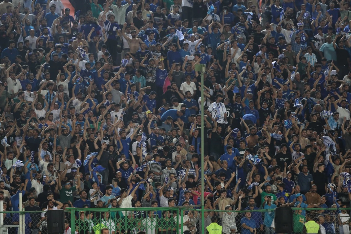 احتمال عدم حضور تماشاگران در بازی استقلال - فولاد