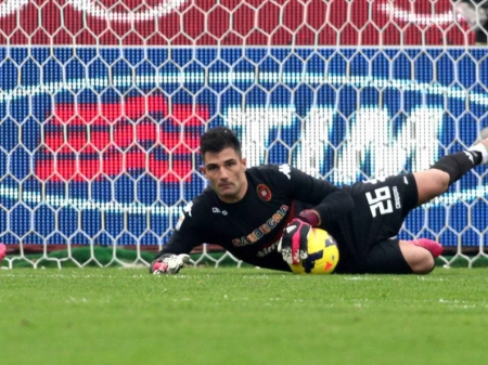 رکورد بد آدان در کالیاری شکسته شد؛ ۵ گل خورده در ۳ بازی!