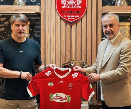 رسمی؛ عقد قرارداد ۱ ساله میشائیل اوینینگ با باشگاه پرسپولیس