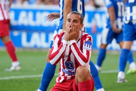 آلاوس ۱-۱ اتلتیکو مادرید؛ تداوم روزهای تلخ سیمئونه