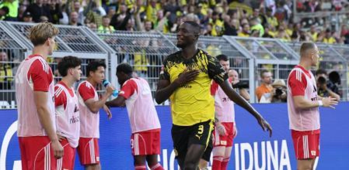 دورتموند ۳-۰ یونیون برلین؛ اولین برد فصل در وستفالن