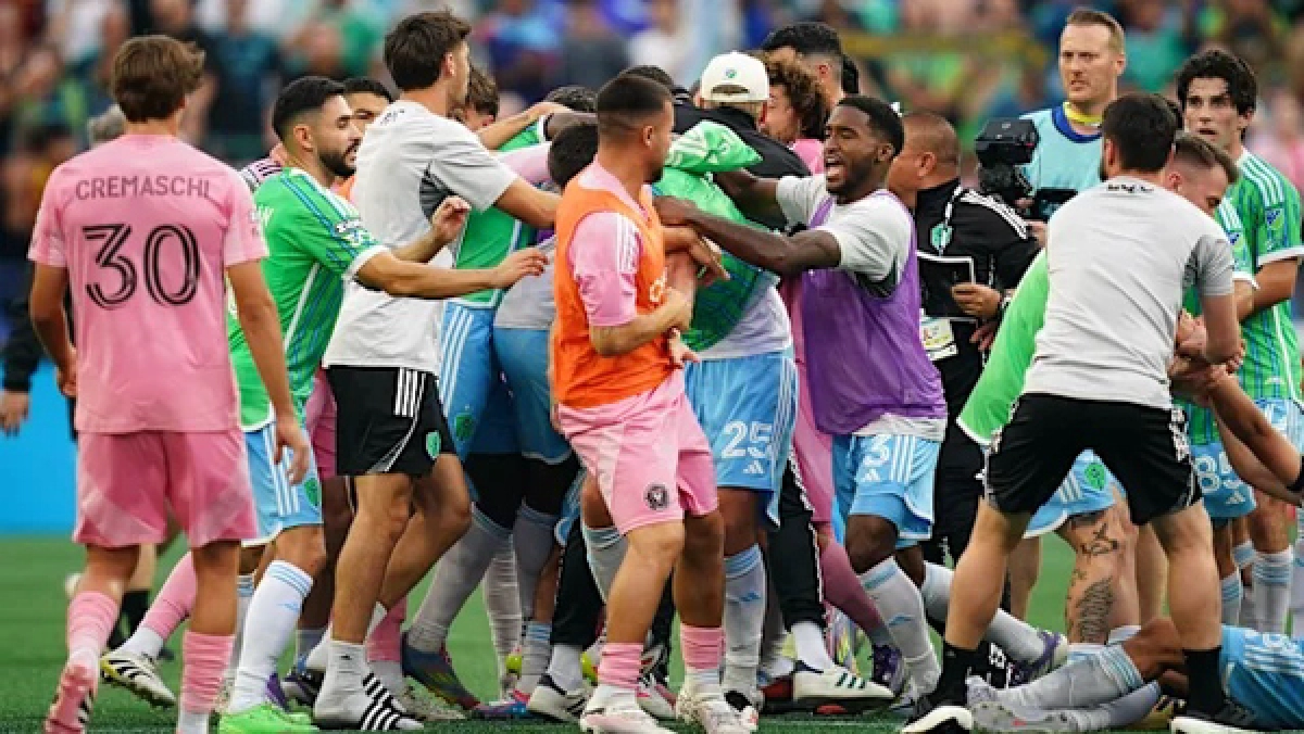 سیاتل ساوندرز با شکست اینتر میامی تاریخ‌ساز شد؛ سوارز در حاشیه جنجالی