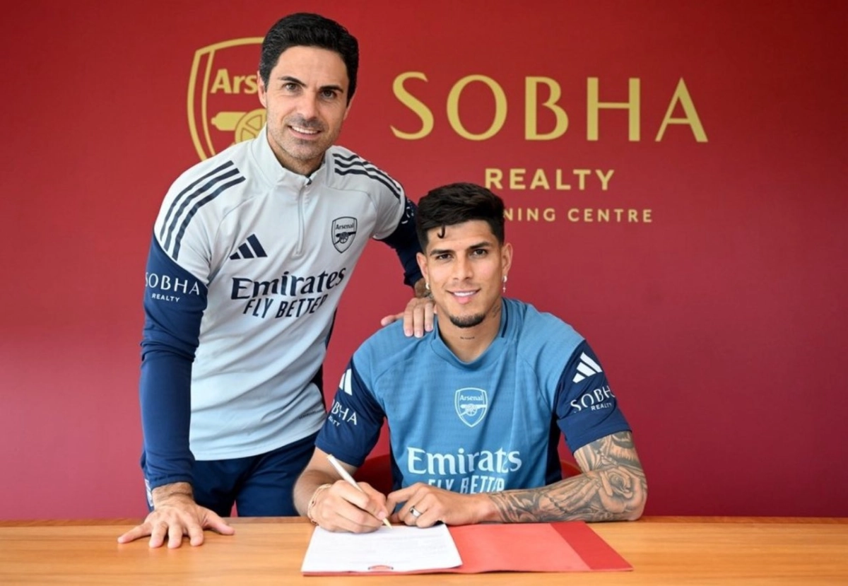 رسمی؛ پیرو هینکاپیه خرید جدید آرسنال