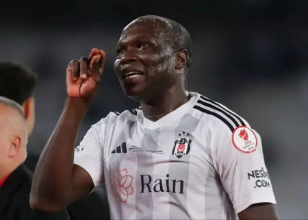 استقلال شایعات توافق با وینسنت ابوبکر را تکذیب کرد + عکس