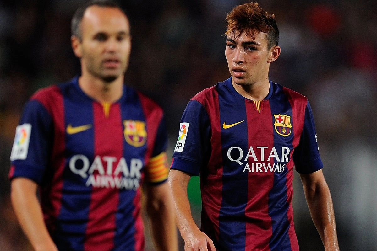 واکنش اینیستا به انتقال منیر؛ اسطوره بارسا، پست استقلال را لایک کرد + عکس