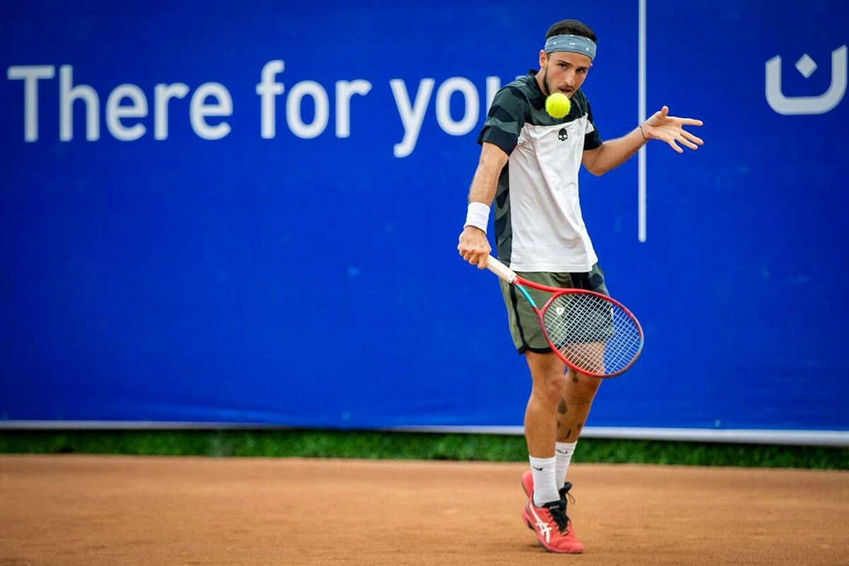 سینا مقیمی، قهرمان مسابقات ۱۰۰۰ امتیازی تنیس مردان