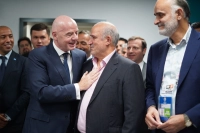 حضور زنان در ورزشگاه امام رضا و واکنش فیفا + عکس