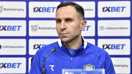 کنایه سرمربی ازبکستان به تیم ملی: ایران کی از داوری راضی بوده است؟