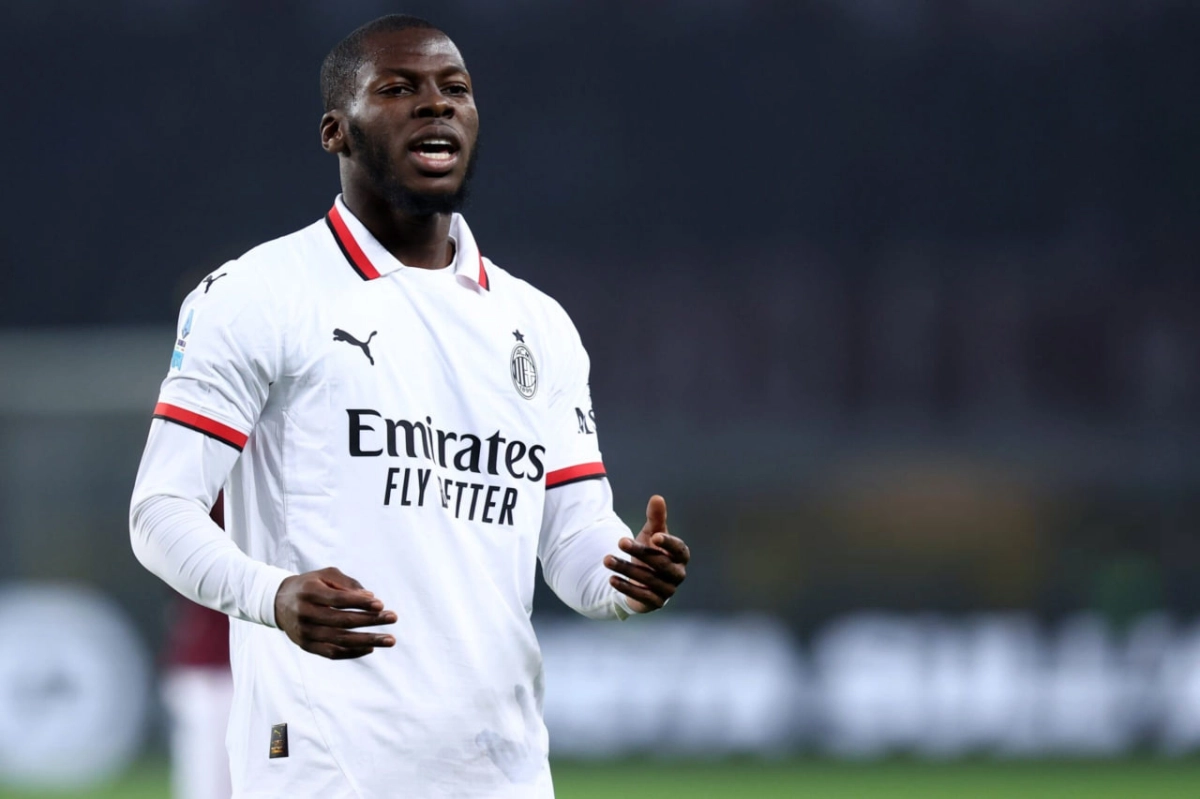 فریاد اعتراض هافبک مسلمان و آمریکایی میلان علیه اسرائیلی‌ها + عکس