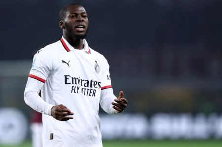 فریاد اعتراض هافبک مسلمان و آمریکایی میلان علیه اسرائیلی‌ها + عکس