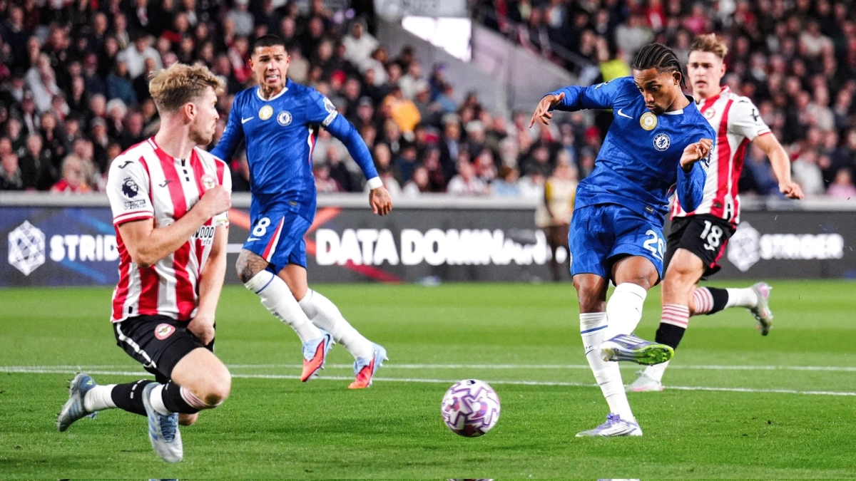 سلاطین پرتاب اوت؛ برنتفورد نادر محمدی را می‌خواهد!