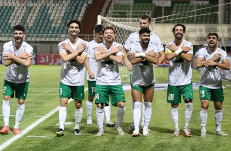 ذوب‌آهن با طرحی نوستالژیک به استقبال پرسپولیس رفت + عکس