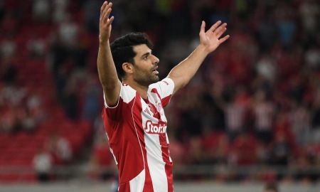 استعفای مربی رقیب المپیاکوس به دلیل عدم جذب طارمی!