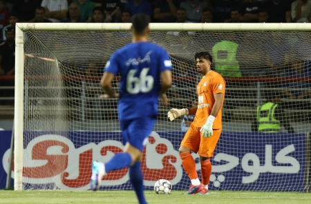 قرارداد ۳۰۰ میلیونی، عملکرد میلیاردی