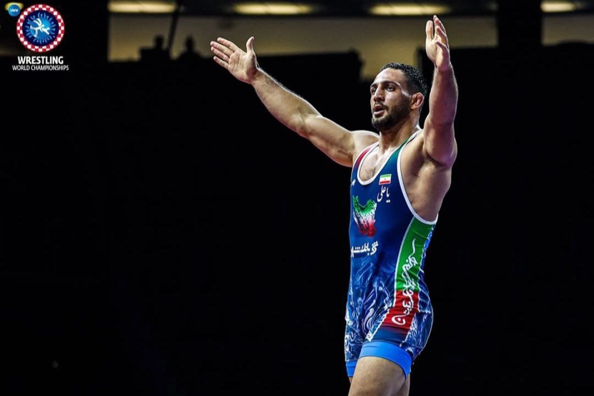 تمجید اتحادیه جهانی کشتی از تاریخ‌سازی آذرپیرا + عکس