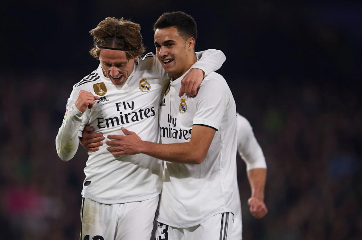 بسته پیشنهادی ویژه پرسپولیس به رگیلون؛ ۲.۵ میلیون دلار برای ۲ سال!