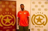 مهاجم سابق استقلال سر از فوتبال لبنان درآورد!