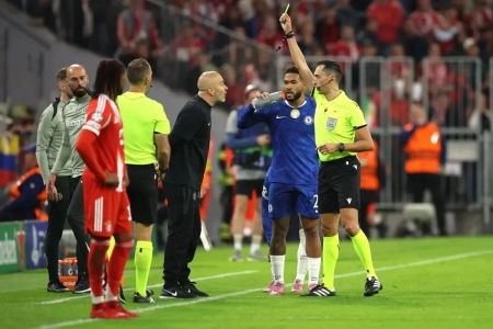 مارسکا: بایرن باید ۱۰ نفره می‌شد