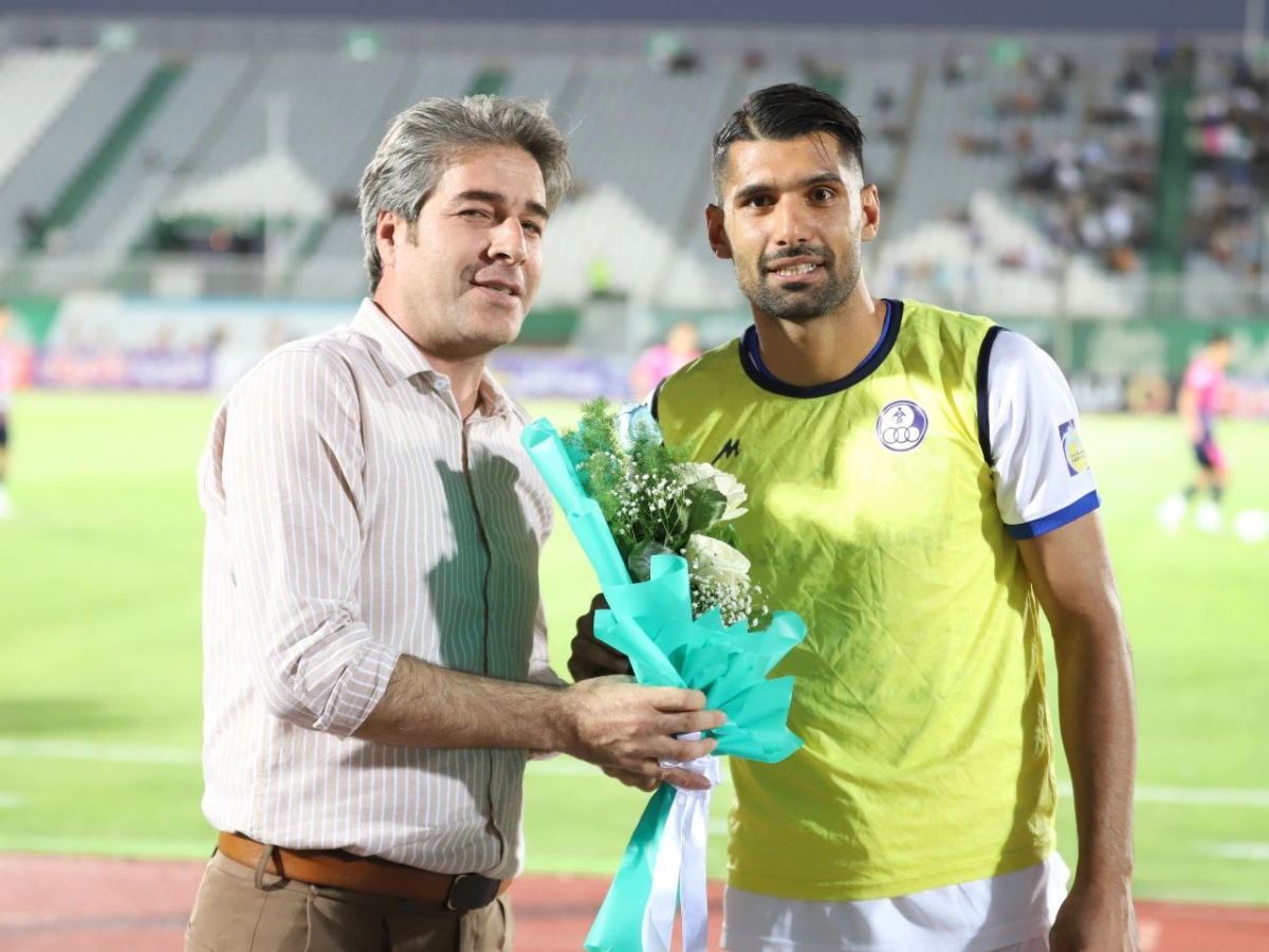 تجلیل باشگاه آلومینیوم از مدافع سابق خود