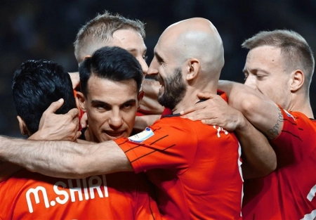 مرد اول نقش جهان؛ آقای گل بالاخره استارت زد