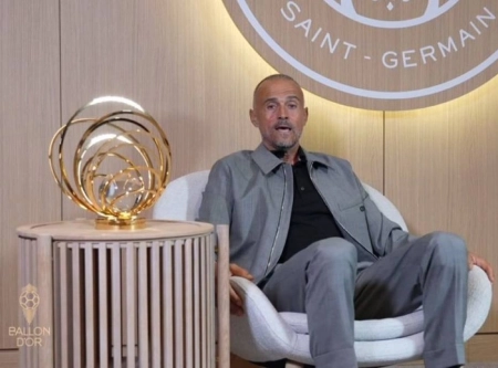 خبری از غافلگیری نبود؛ انریکه بهترین سرمربی سال