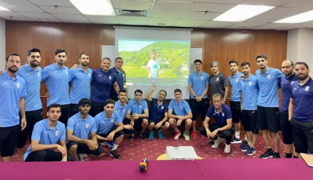 اقدام انسان‌دوستانه ملی‌پوشان فوتسال با حمایت از کودک بیمار