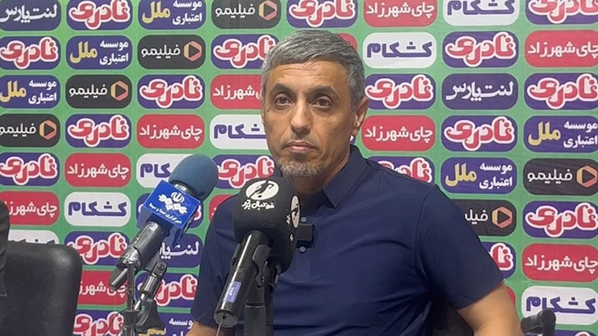 خطیبی: فوتبال ایران در حال تضعیف است، نسل‌های قبلی بهتر بودند!