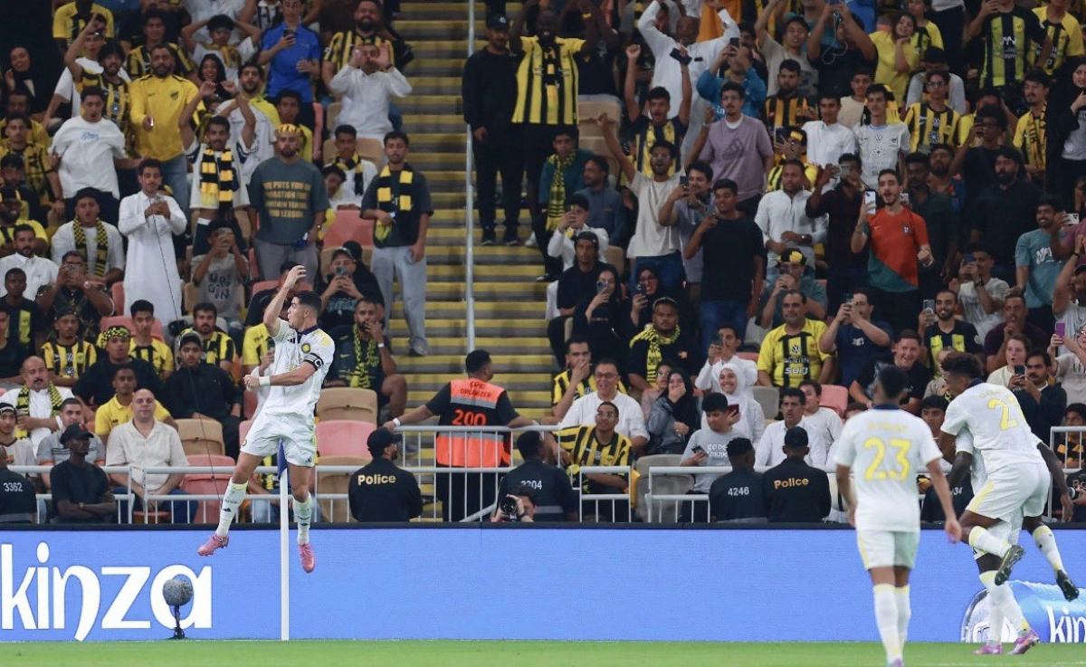الاتحاد ۰-۲ النصر؛ فتح جده با گلزنی دوباره رونالدو