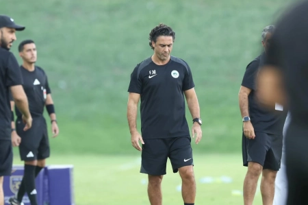 حمله بی‌سابقه به مجیدی در فوتبال امارات: تیم او نظم ندارد!