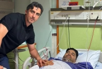 عیادت رحمتی و بازیکنان چادرملو از سعید اخباری