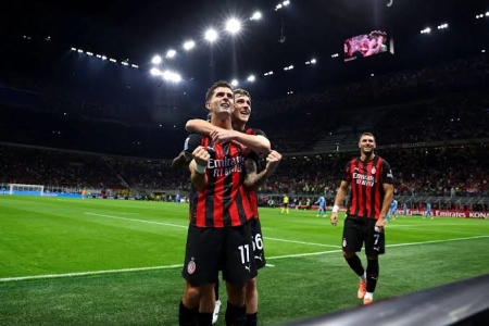 بازگشت شکوه به روسونری؛ آلگری اسکودتو را می‌خواهد