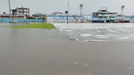 لغو مسابقه ملوان – خیبر به دلیل شرایط جوی انزلی