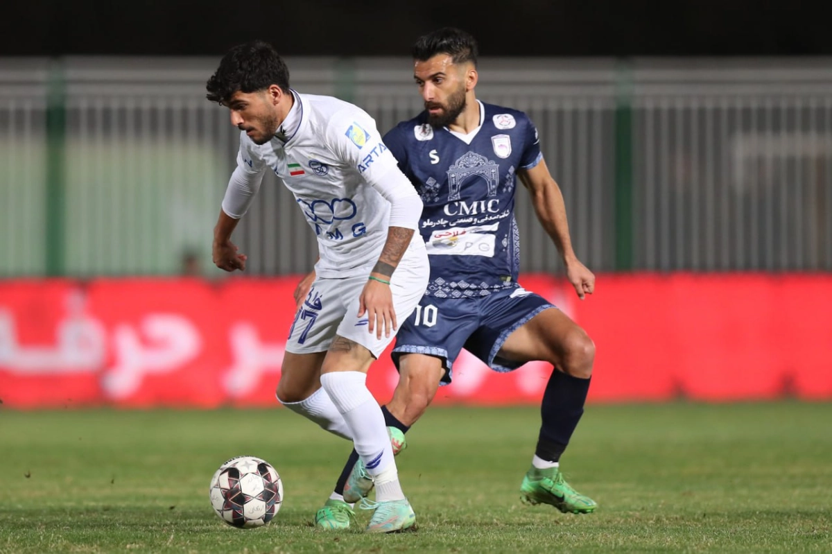 امپراتوری در تساوی‌ها؛ چادرملو هم راستای پرسپولیس و شمس آذر