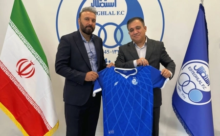 اسطوره فوتسال ایران، سرمربی استقلال شد