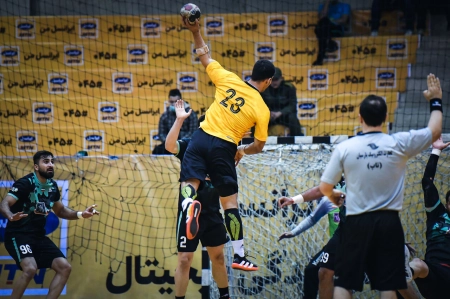 هفته دوم لیگ برتر هندبال؛ اولین پیروزی استقلال کازرون