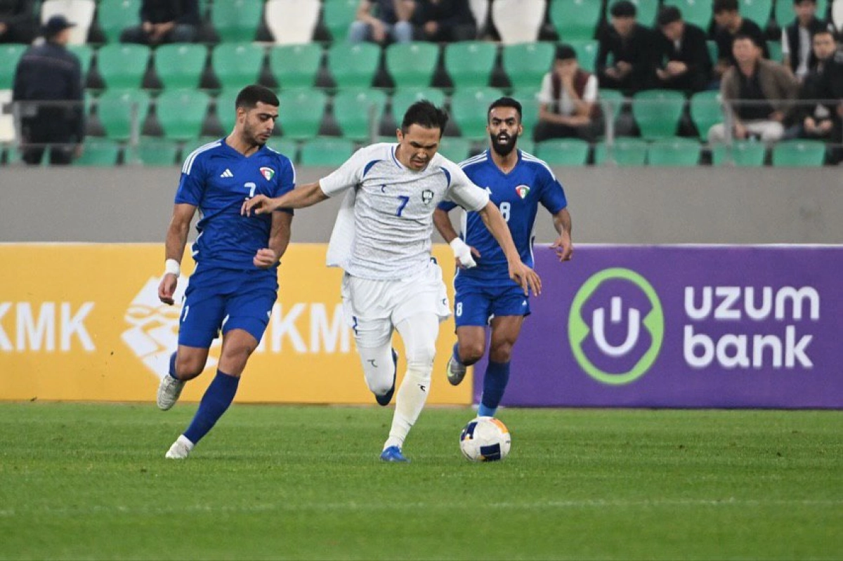 پیروزی ازبکستان با کاناوارو در حضور ستاره‌های سرخابی