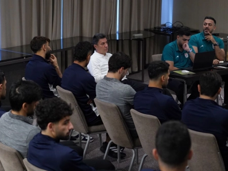 قلعه‌نویی آنالیز رقبای جام جهانی را آغاز کرد