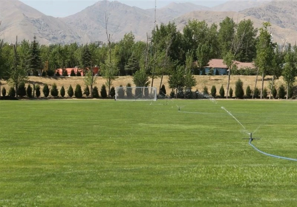 مزایده مرکز ملی تنیس استقلال بدون اطلاع وزارت ورزش؛ نگرانی‌ها از واگذاری اماکن ورزشی بالا گرفت