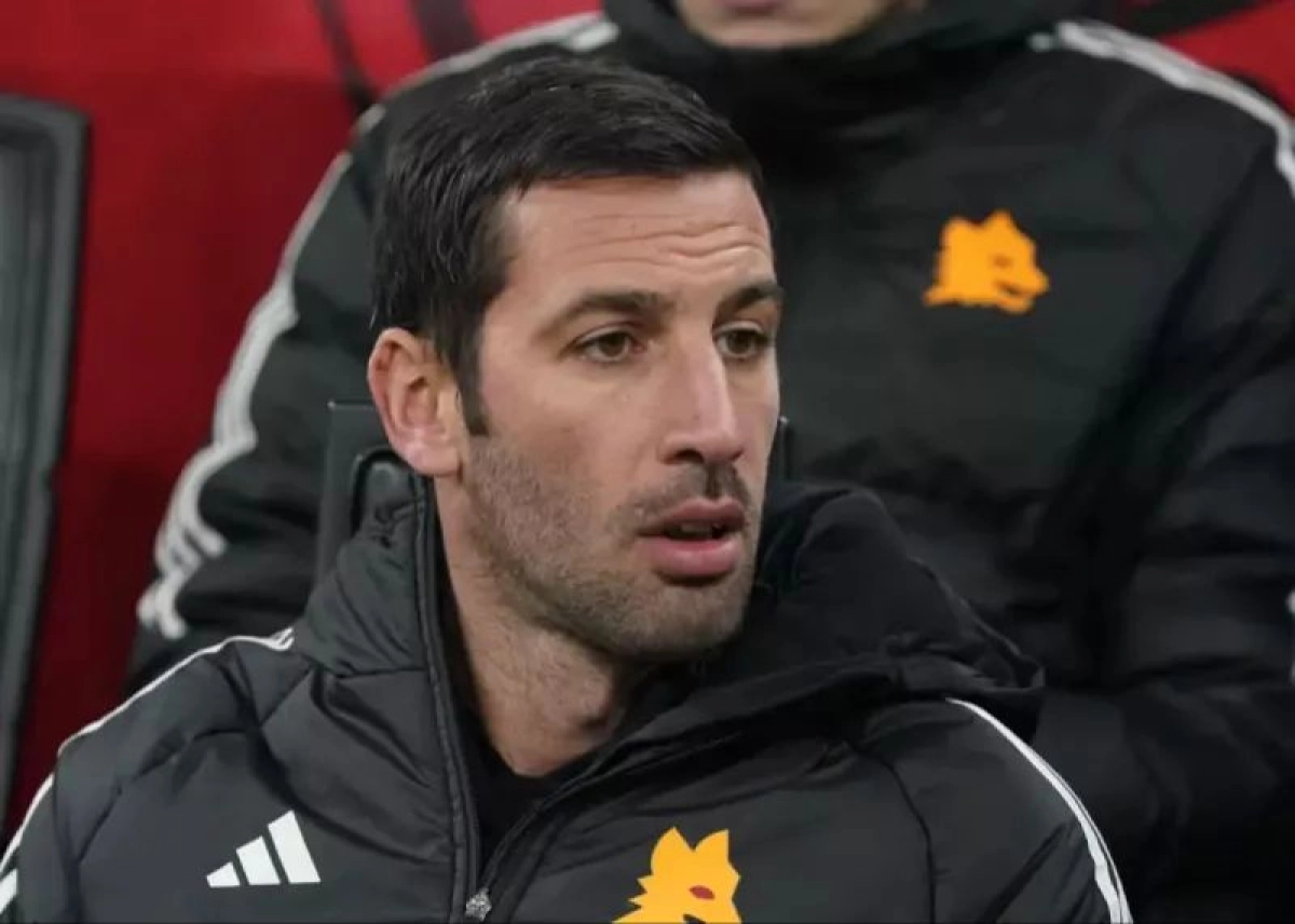 مربی جدید تیم ملی، تماشاگر جدال با تانزانیا + عکس