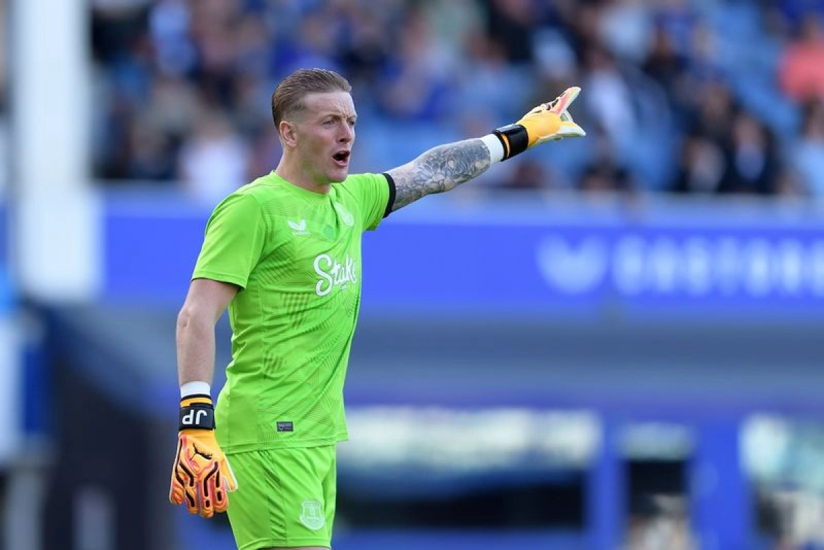 اورتون قرارداد پیکفورد را تمدید کرد؛ تا ۲۰۲۹ با تافی‌ها