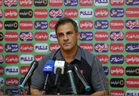 مربی مس: باختیم اما از استقلال بهتر بودیم؛ تا به حال ندیده بودم این تیم انقدر وقت‌کشی کند