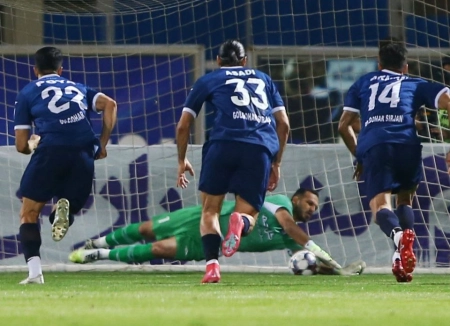 اولین مهار پنالتی فصل لیگ به نام گروسیان + عکس