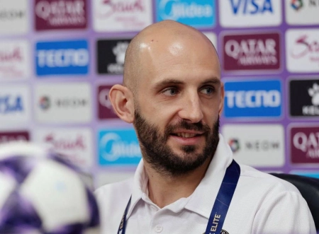 پوستونسکی: آماده نبرد با الشارجه هستیم