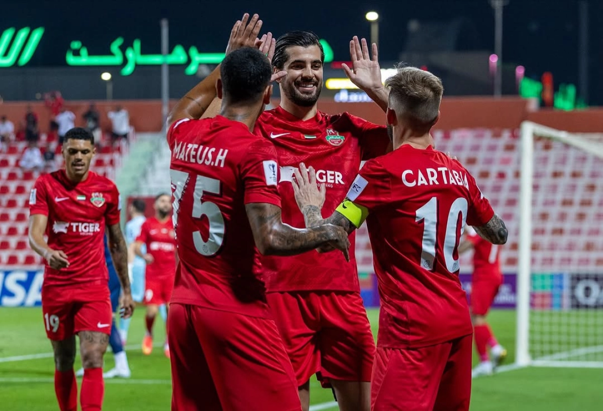 دربی ایرانی در جام رئیس‌دولت امارات؛ عزت‌اللهی مقابل مجیدی + عکس