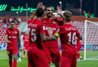 دربی ایرانی در جام رئیس‌دولت امارات؛ عزت‌اللهی مقابل مجیدی + عکس