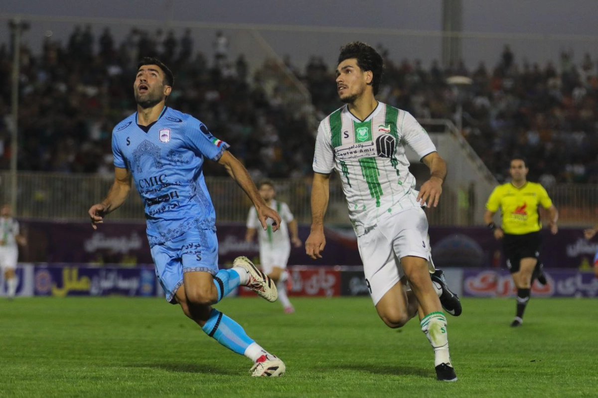 چادرملو اردکان ۲-۱ خیبر خرم‌آباد؛ جشن بزرگ یزدی‌ها در روز ضیافت پنالتی‌ها