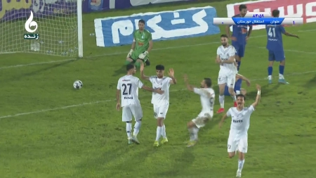 گل دوم ملوان به استقلال خوزستان توسط امیر سواعد